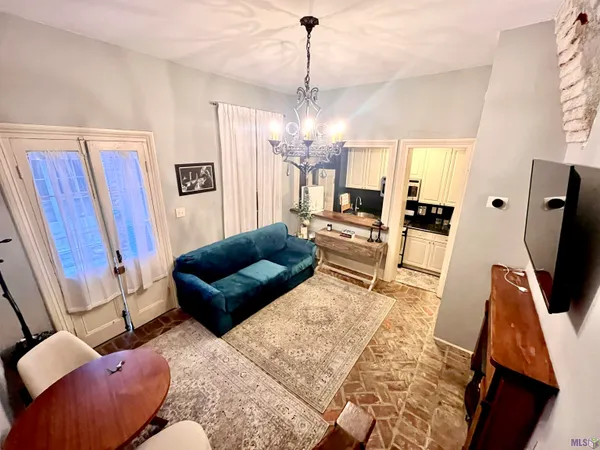 $279,000 | 515 St Louis Street, Unit 7, New Orleans, LA 70130