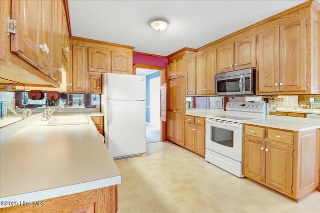 $280,000 | 2660 St John Circle, Kinston, NC 28504