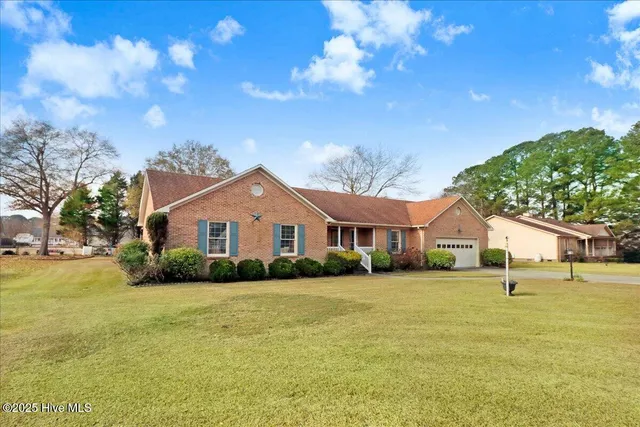 $280,000 | 2660 St John Circle, Kinston, NC 28504