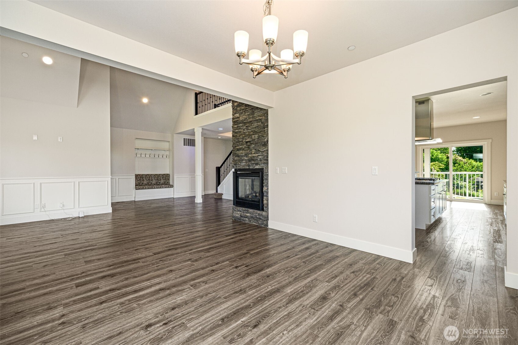 7663 South 132nd Street Seattle, WA 98178 - Photo 9 of 30