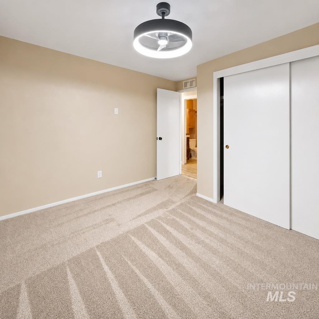 910 Harmon Way Middleton, ID 83644 - Photo 2 of 16