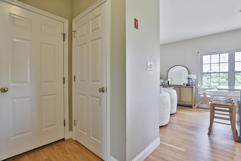 72 Mountain Village Road, Unit 72 Salem, NH 03079 - Photo 7 of 32