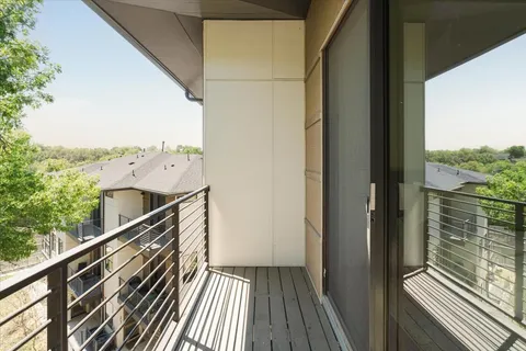 $649,000 | 3700 Clawson Road, Unit 301, Austin, TX 78704