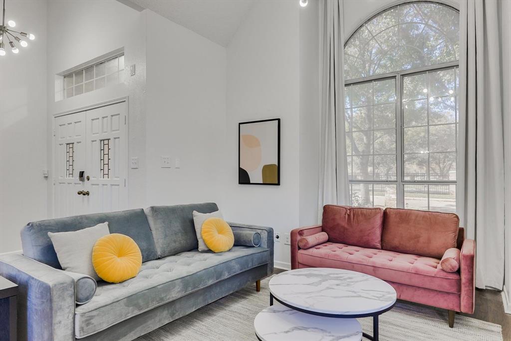 4402 Goodwin Drive Grand Prairie, TX 75052 - Photo 9 of 39 a living room with furniture and a window