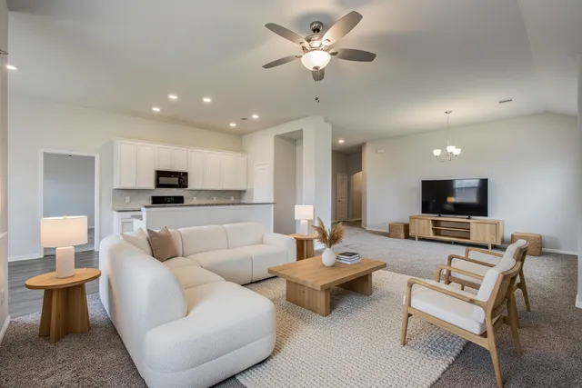 $358,000 | 1139 Brahma Circle, East Bernard, TX 77435