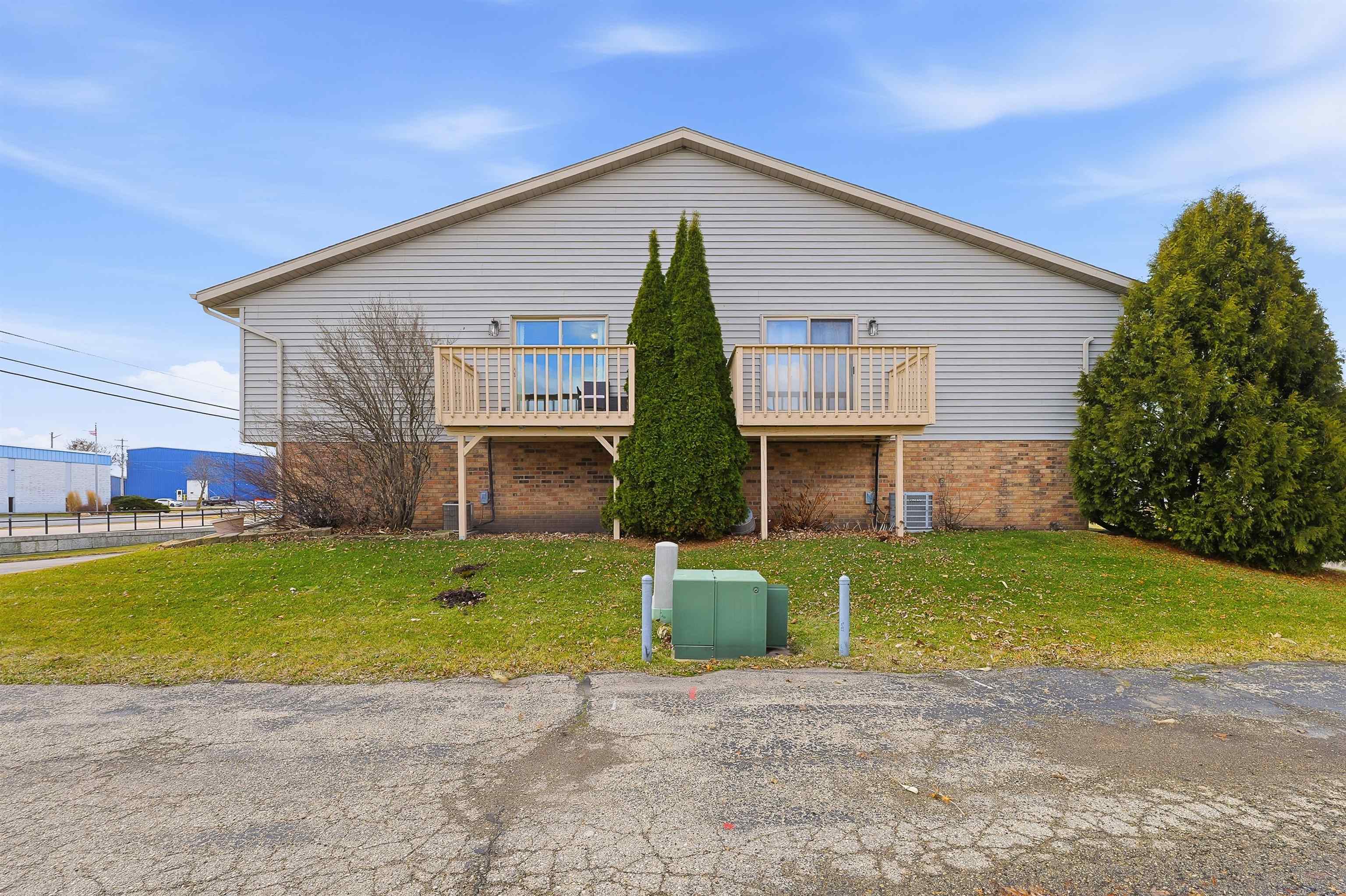 233 West Pleasant Street Iron Ridge, WI 53035 - Photo 15 of 16