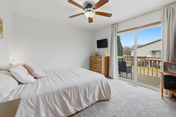 $224,900 | 233 West Pleasant Street, Iron Ridge, WI 53035