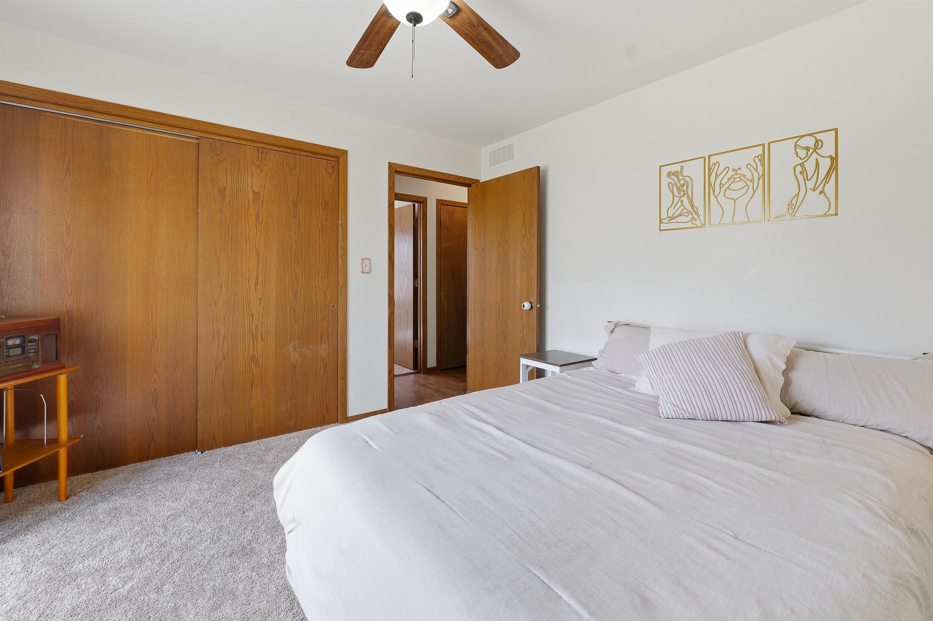 233 West Pleasant Street Iron Ridge, WI 53035 - Photo 9 of 16