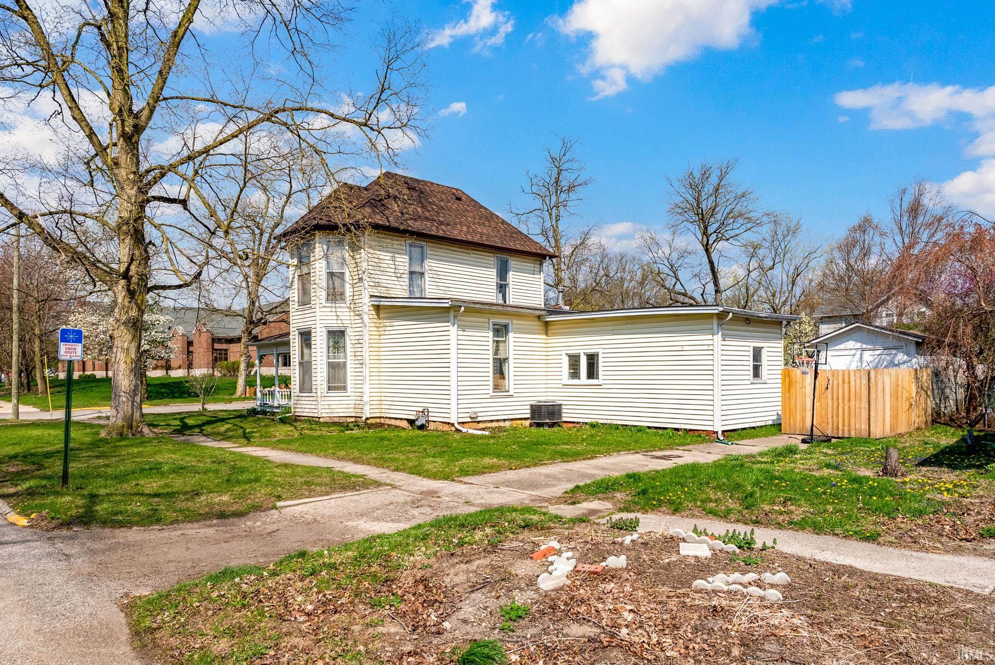 401 North Walnut Street North Manchester, IN 46962 - Photo 5 of 30