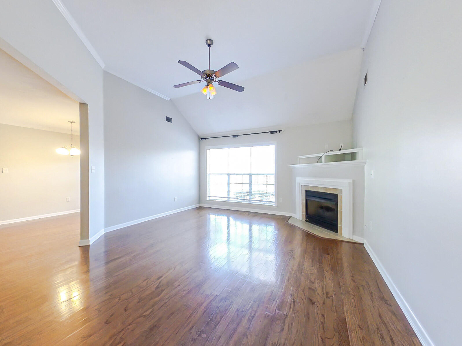 418 Sandleton Way Evans, GA 30809 - Photo 6 of 27 6-Living Room - 2026-01-12T133018