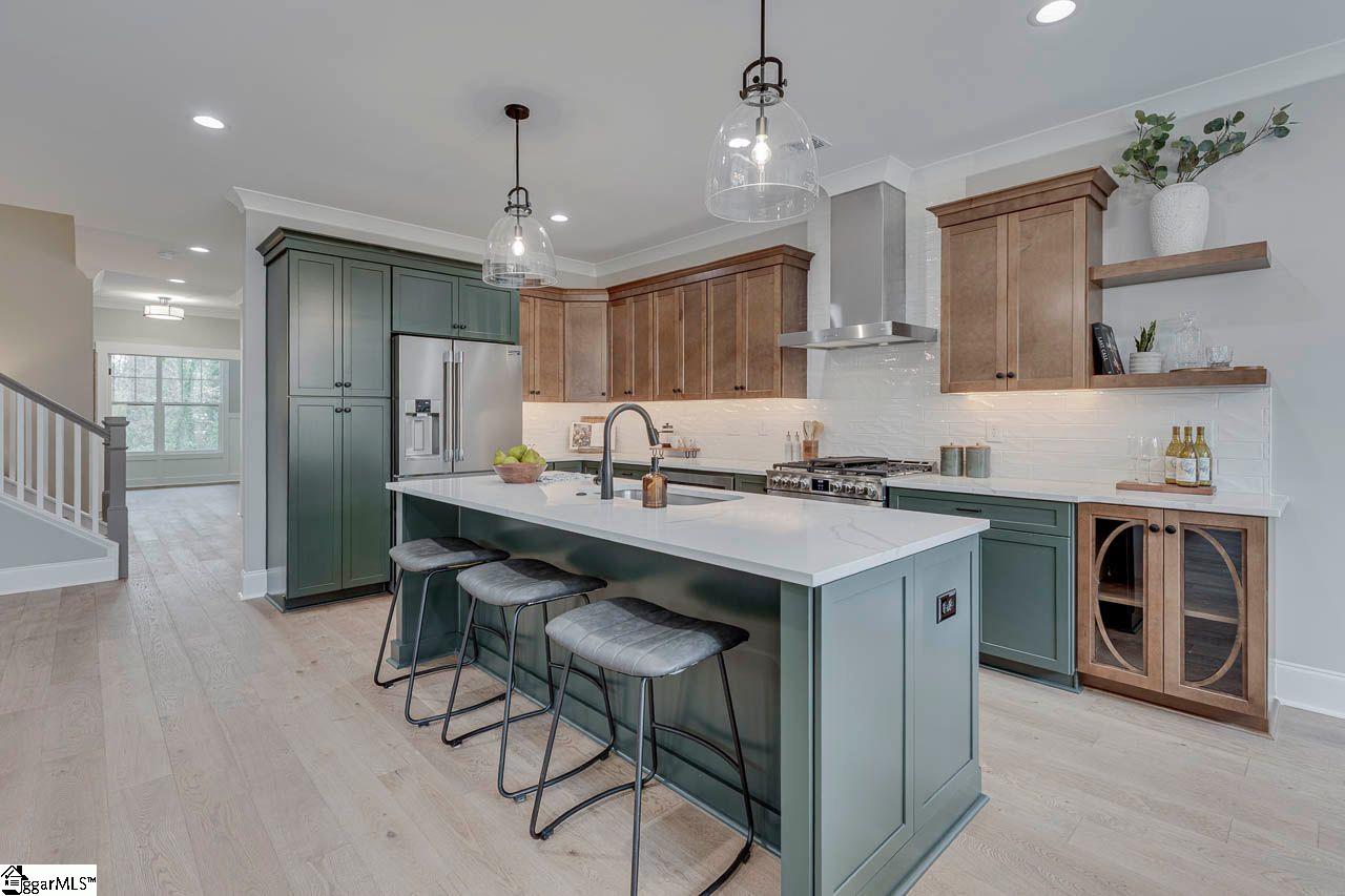 127 Terrace Circle Simpsonville, SC 29681 - Photo 4 of 23