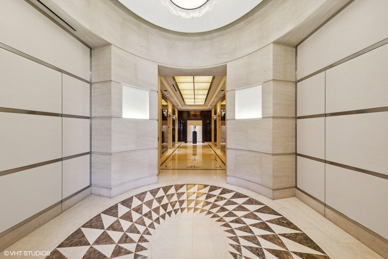 401 North Wabash Avenue, Unit 66C Chicago, IL 60611 - Photo 2 of 18