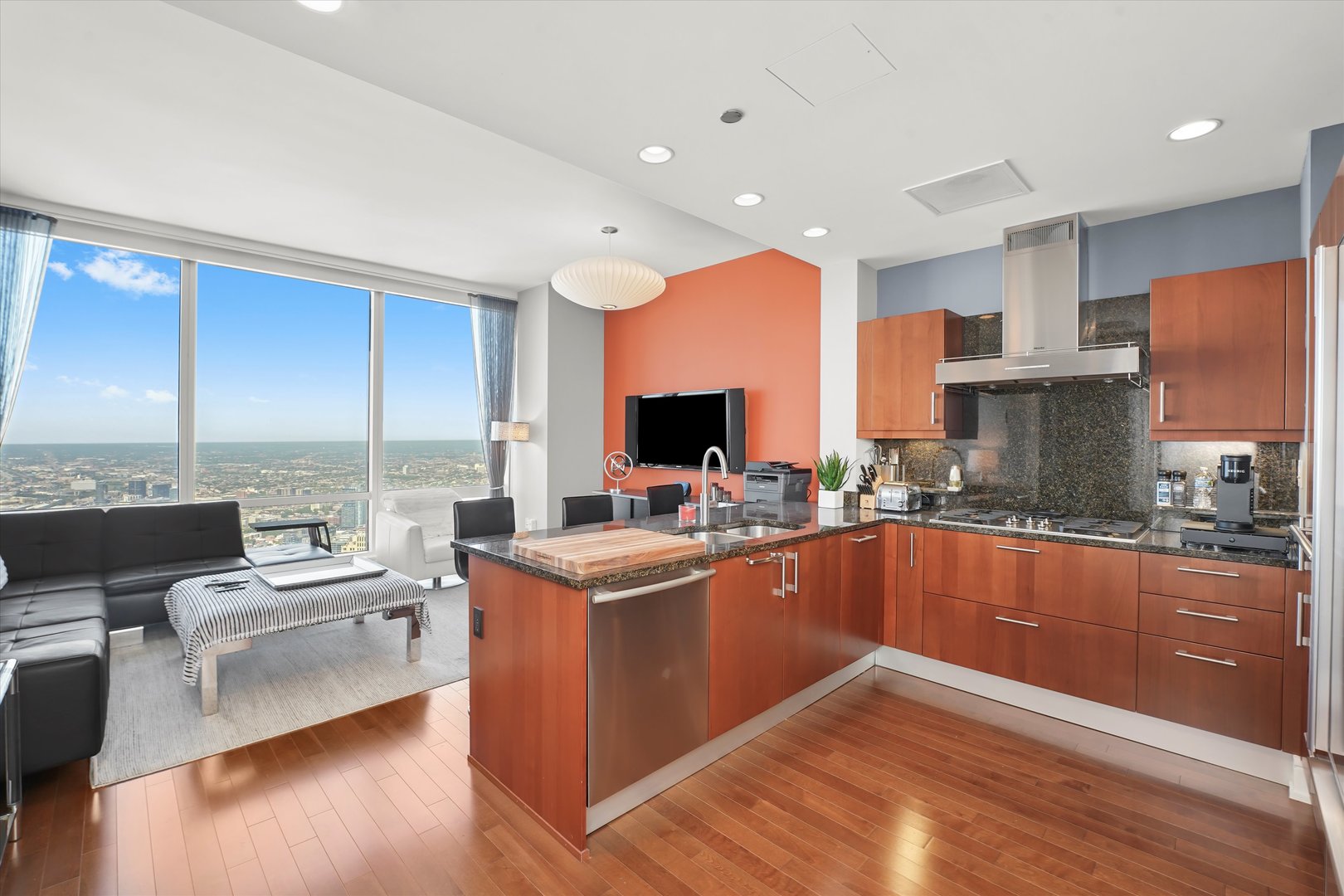 401 North Wabash Avenue, Unit 66C Chicago, IL 60611 - Photo 4 of 18