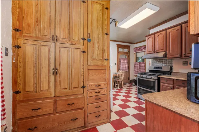 $218,000 | 303 North Walnut Street, Wenona, IL 61377