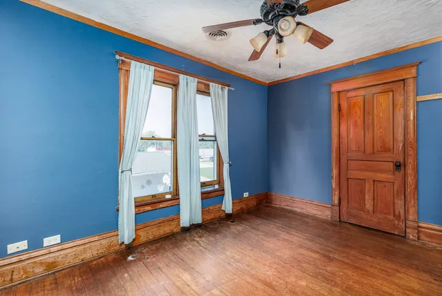 $218,000 | 303 North Walnut Street, Wenona, IL 61377