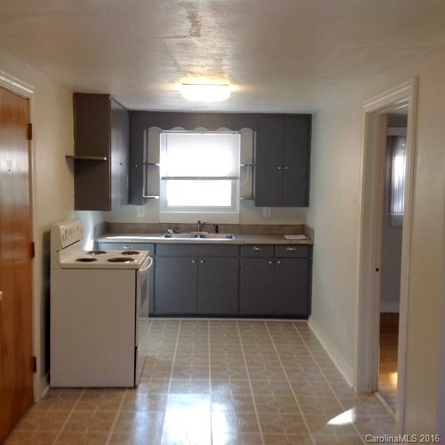 409 3rd Street Northwest Conover, NC 28613 - Photo 3 of 14 Gallery Image 3