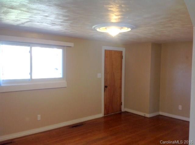 409 3rd Street Northwest Conover, NC 28613 - Photo 7 of 14 Gallery Image 7