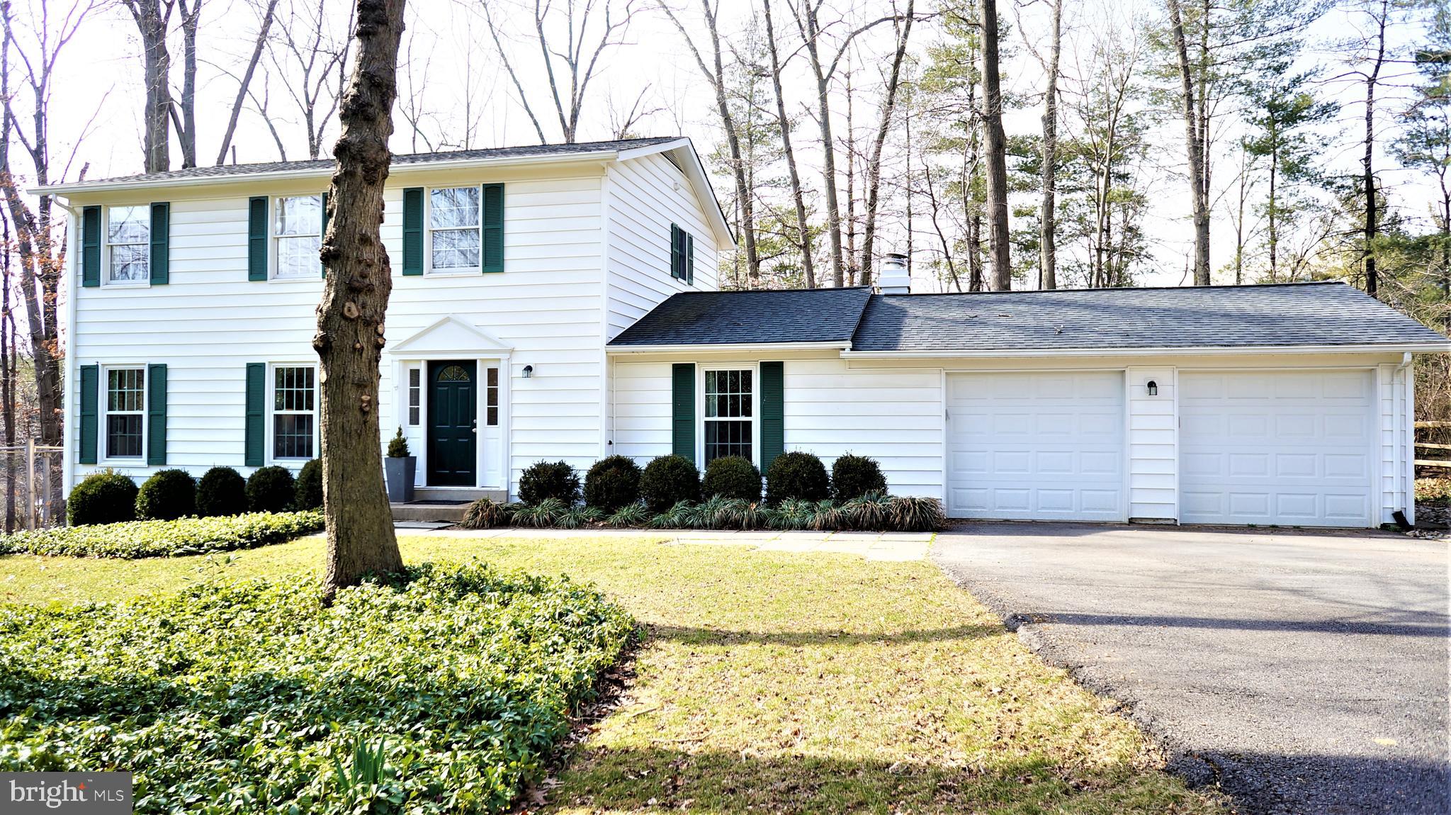 10810 Winter Corn Lane Reston, VA 20191 - Photo 1 of 67 Gallery Image 1