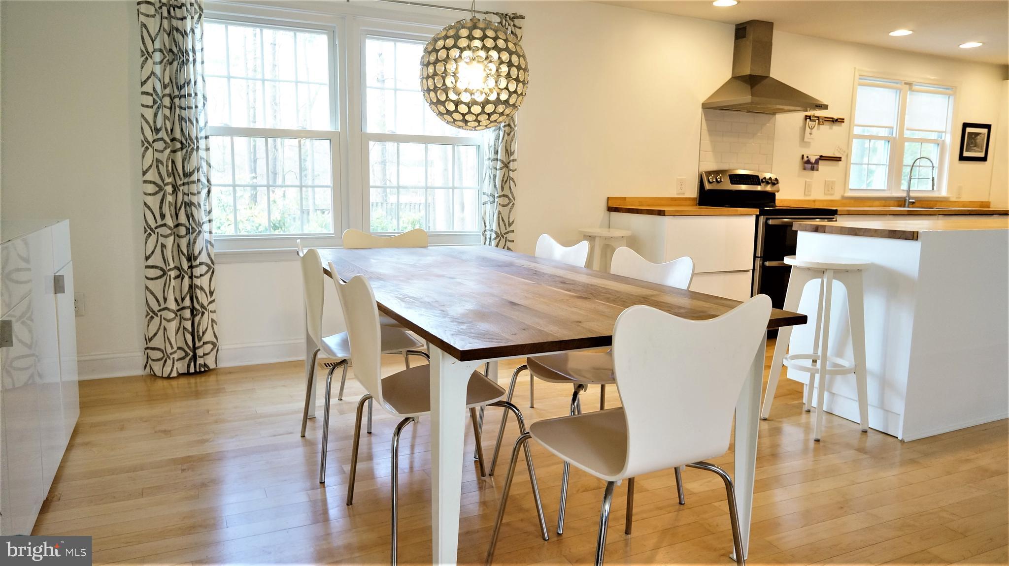 10810 Winter Corn Lane Reston, VA 20191 - Photo 11 of 67 Gallery Image 11