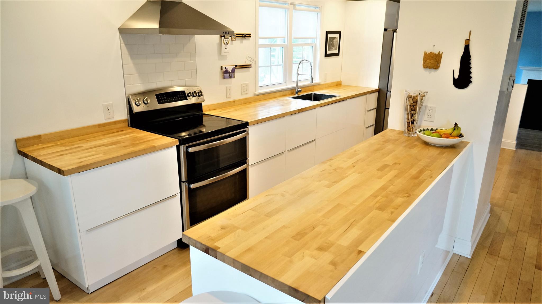 10810 Winter Corn Lane Reston, VA 20191 - Photo 15 of 67 Gallery Image 15