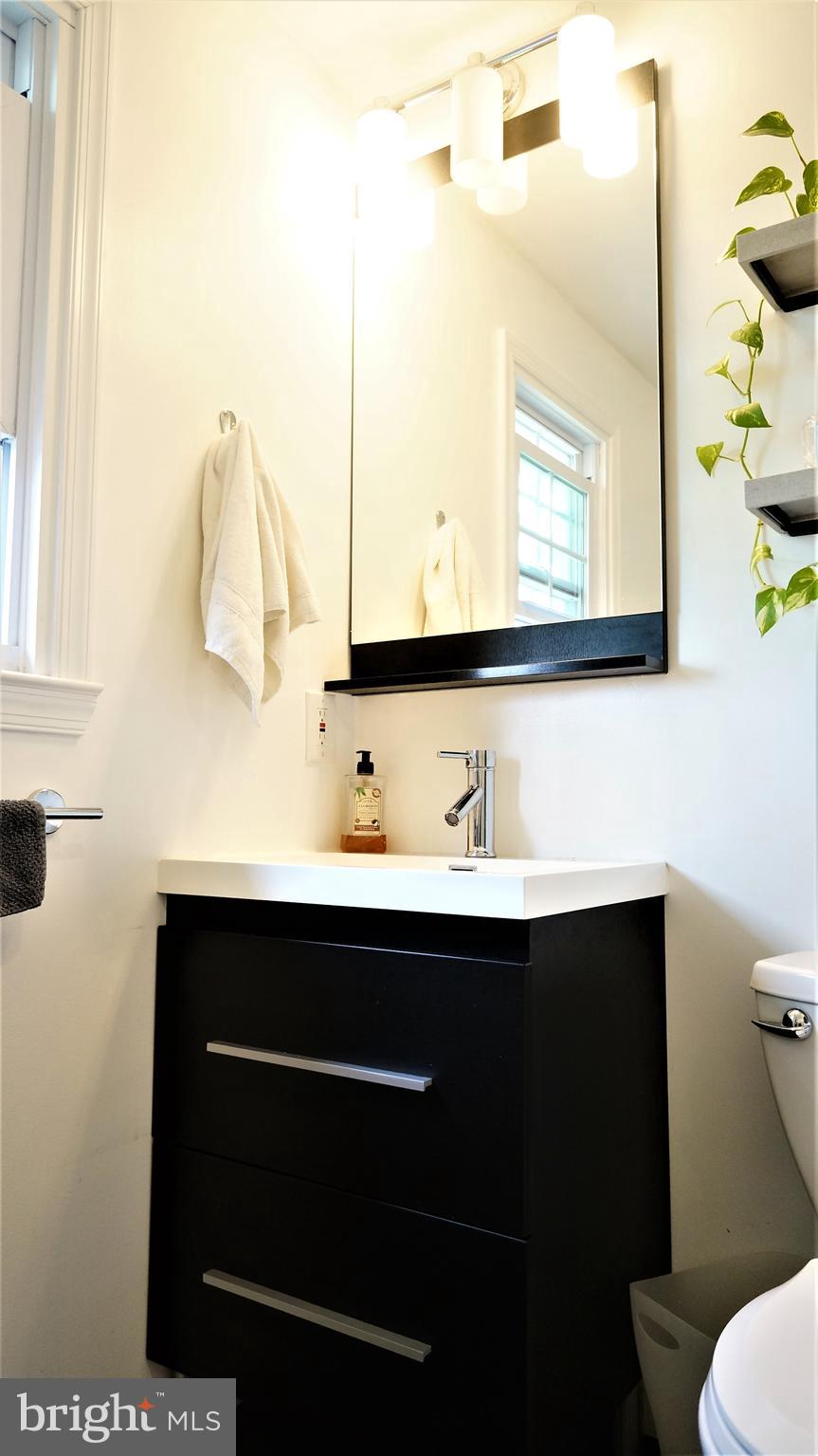 10810 Winter Corn Lane Reston, VA 20191 - Photo 36 of 67 Gallery Image 36