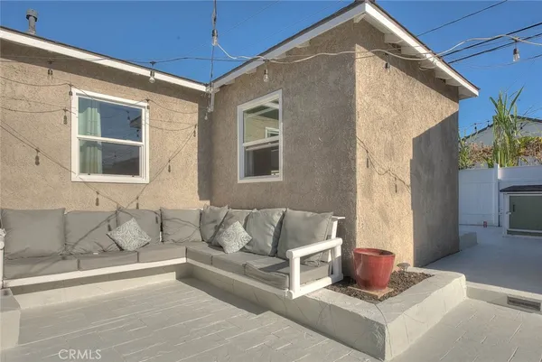 $933,999 | 4746 Obispo Avenue, Lakewood, CA 90712
