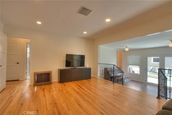 $933,999 | 4746 Obispo Avenue, Lakewood, CA 90712