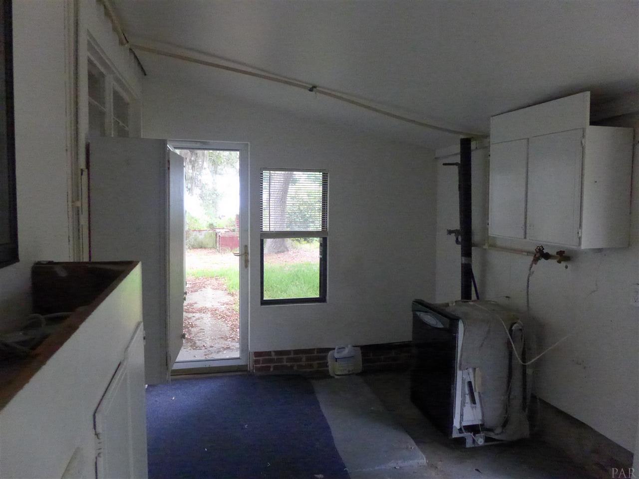 15010 Innerarity Point Road Pensacola, FL 32507 - Photo 14 of 28 Gallery Image 14