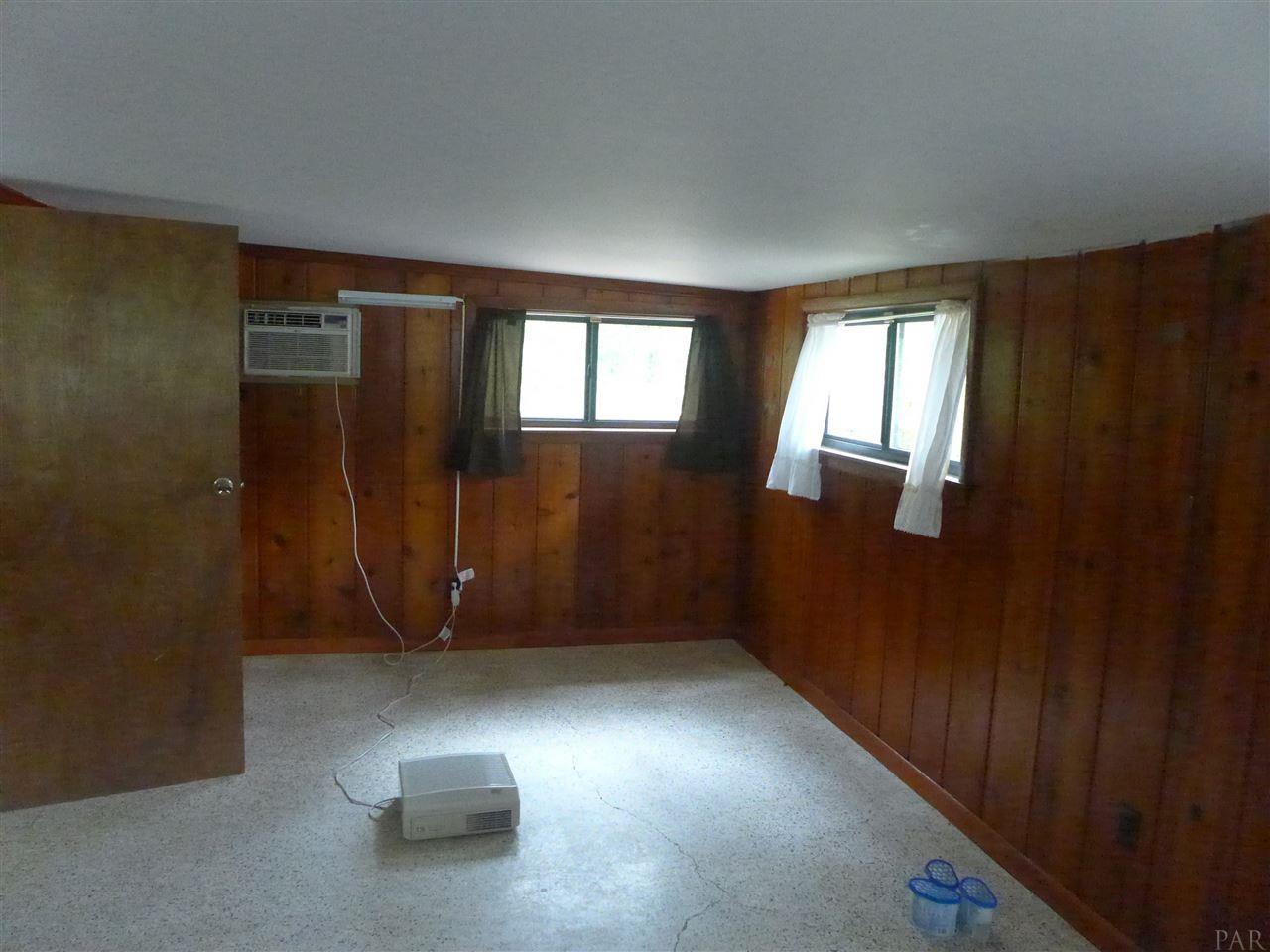 15010 Innerarity Point Road Pensacola, FL 32507 - Photo 15 of 28 Gallery Image 15