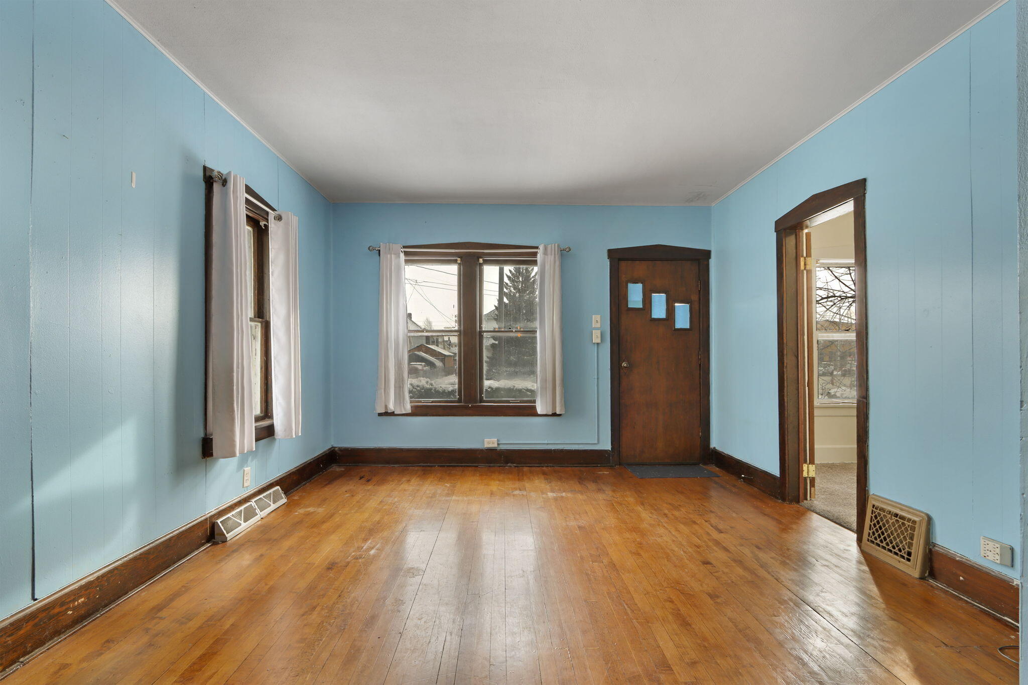 2612 Roosevelt Road Kenosha, WI 53143 - Photo 7 of 22 4-web-or-mls-2612 Roosevelt Rd - 7