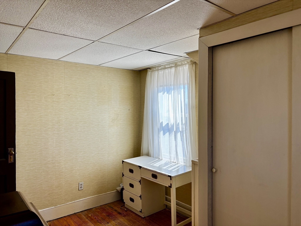 91 Daviston Street Springfield, MA 01108 - Photo 26 of 38