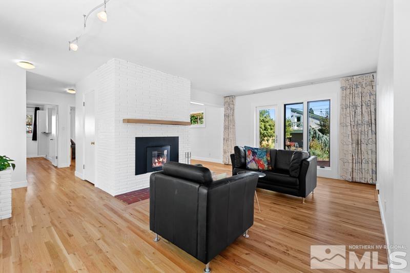 870 Daniel Drive Reno, NV 89509 - Photo 6 of 40 Photo 6