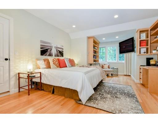 87 Forest Avenue Newton, MA 02465 - Photo 16 of 27