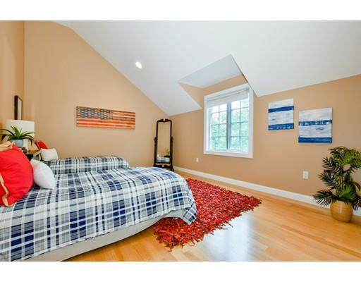 87 Forest Avenue Newton, MA 02465 - Photo 17 of 27