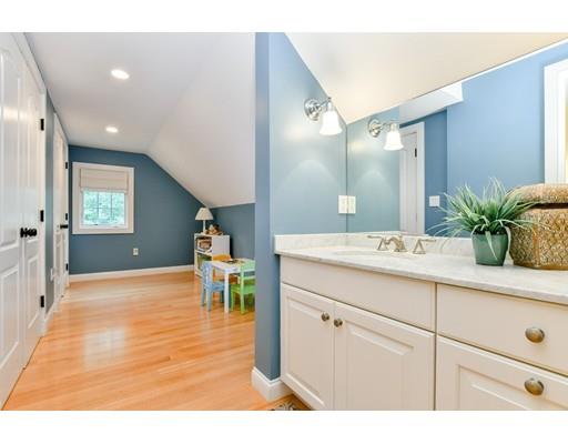 87 Forest Avenue Newton, MA 02465 - Photo 19 of 27