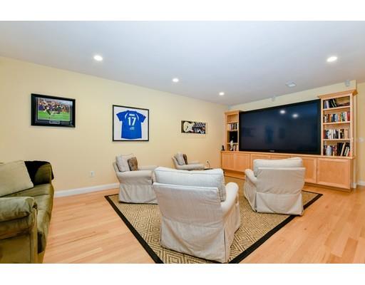 87 Forest Avenue Newton, MA 02465 - Photo 21 of 27