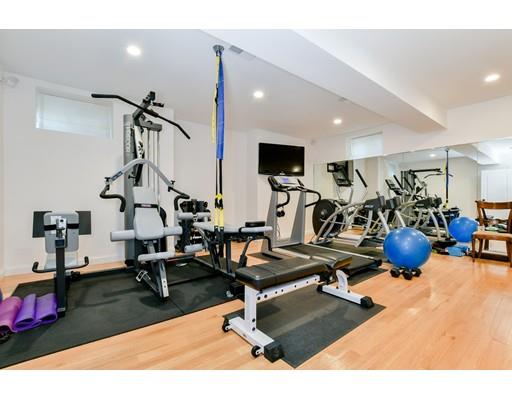 87 Forest Avenue Newton, MA 02465 - Photo 22 of 27