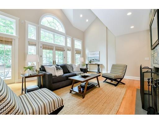 87 Forest Avenue Newton, MA 02465 - Photo 9 of 27