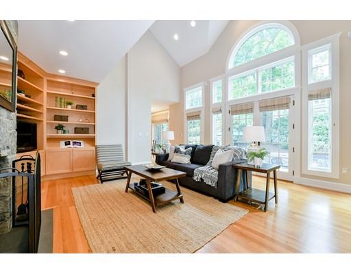 87 Forest Avenue Newton, MA 02465 - Photo 10 of 27