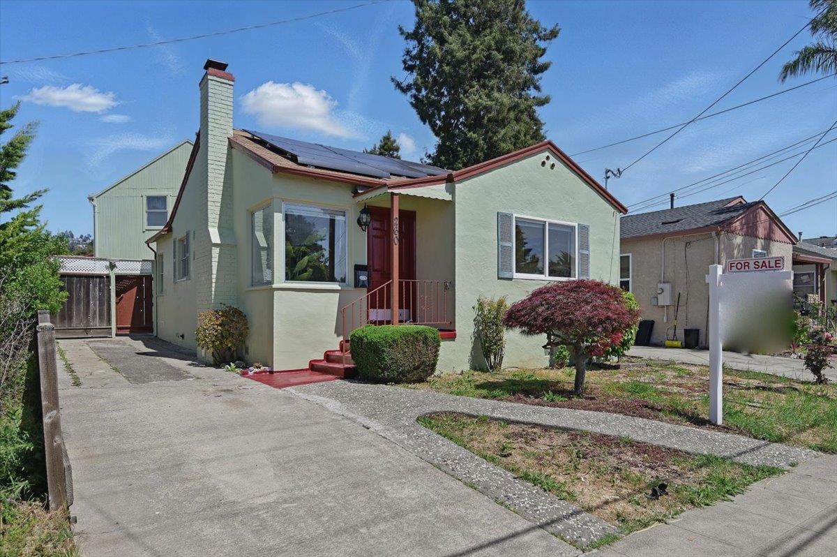 260 Behrens Street El Cerrito, CA 94530 - Photo 2 of 44