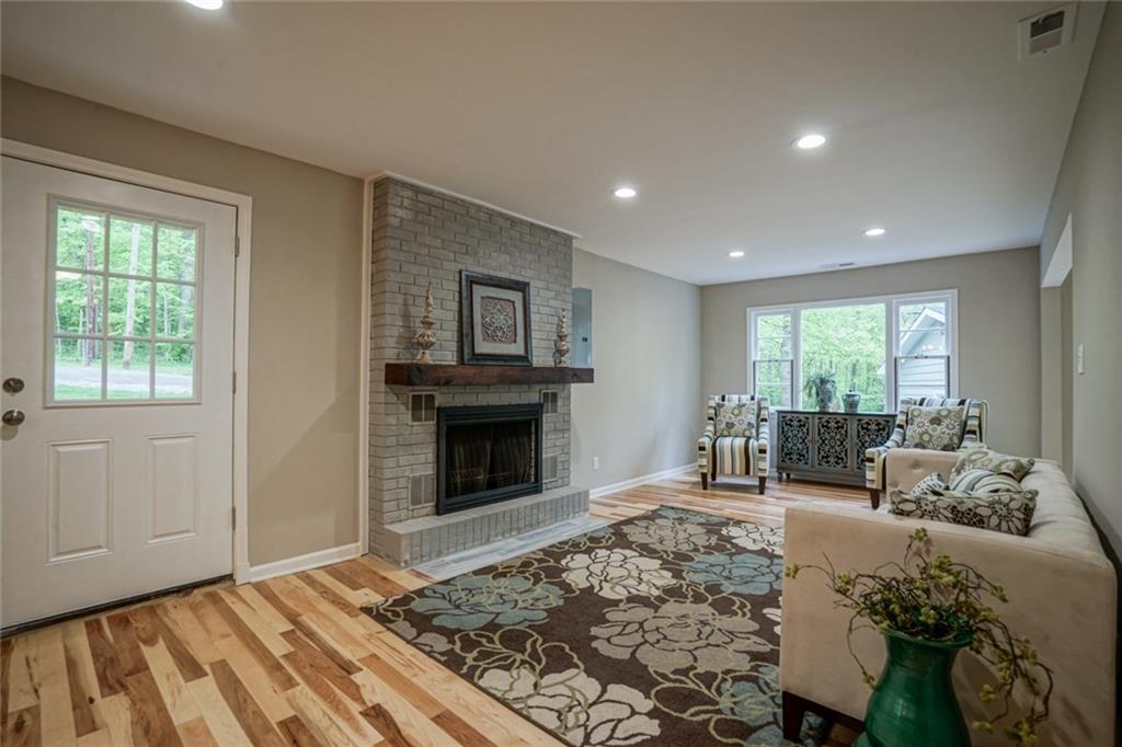 3310 Pinecrest Road Indianapolis, IN 46234 - Photo 9 of 37 Gallery Image 9