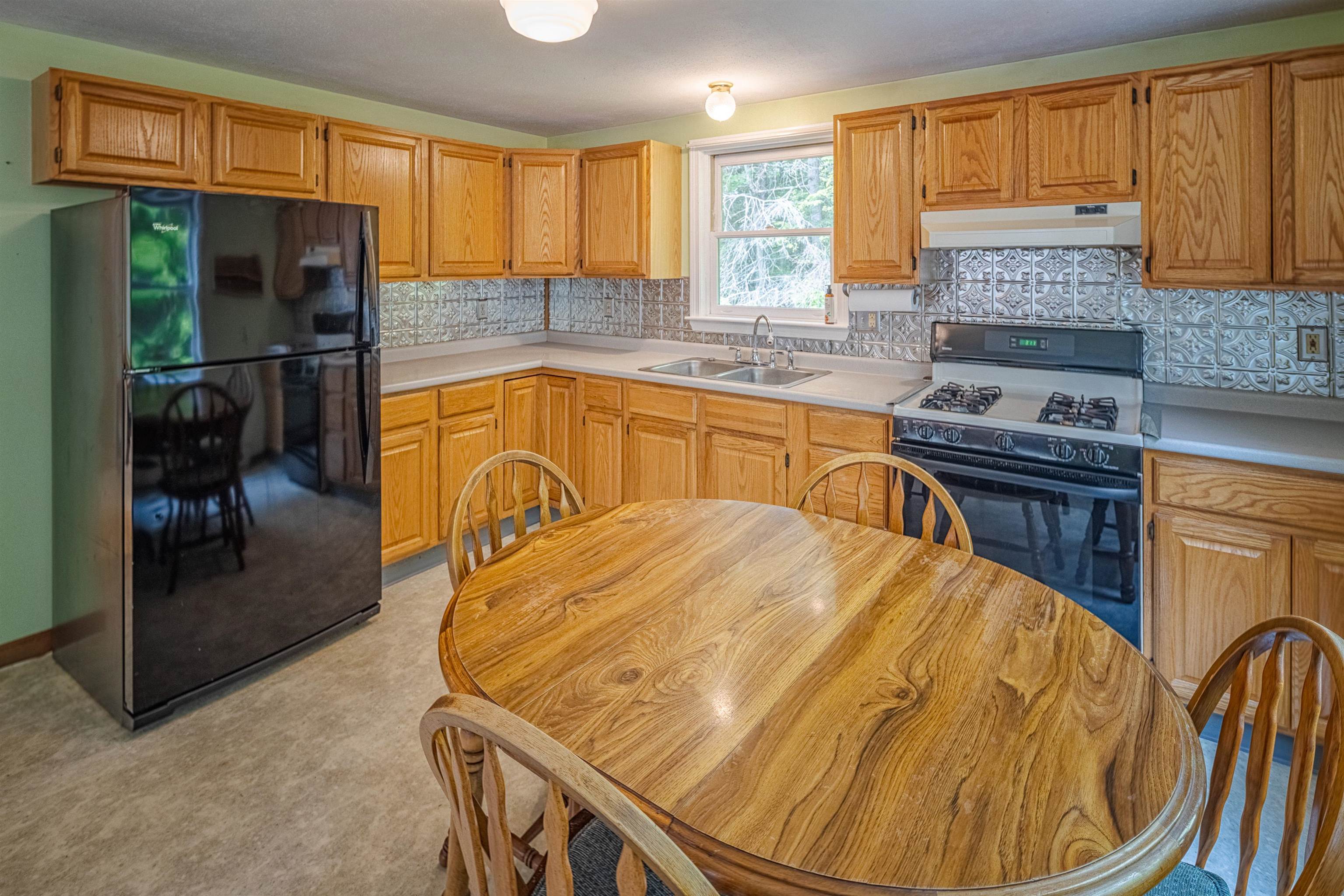 95 Priest Road Nottingham, NH 03290 - Photo 6 of 28