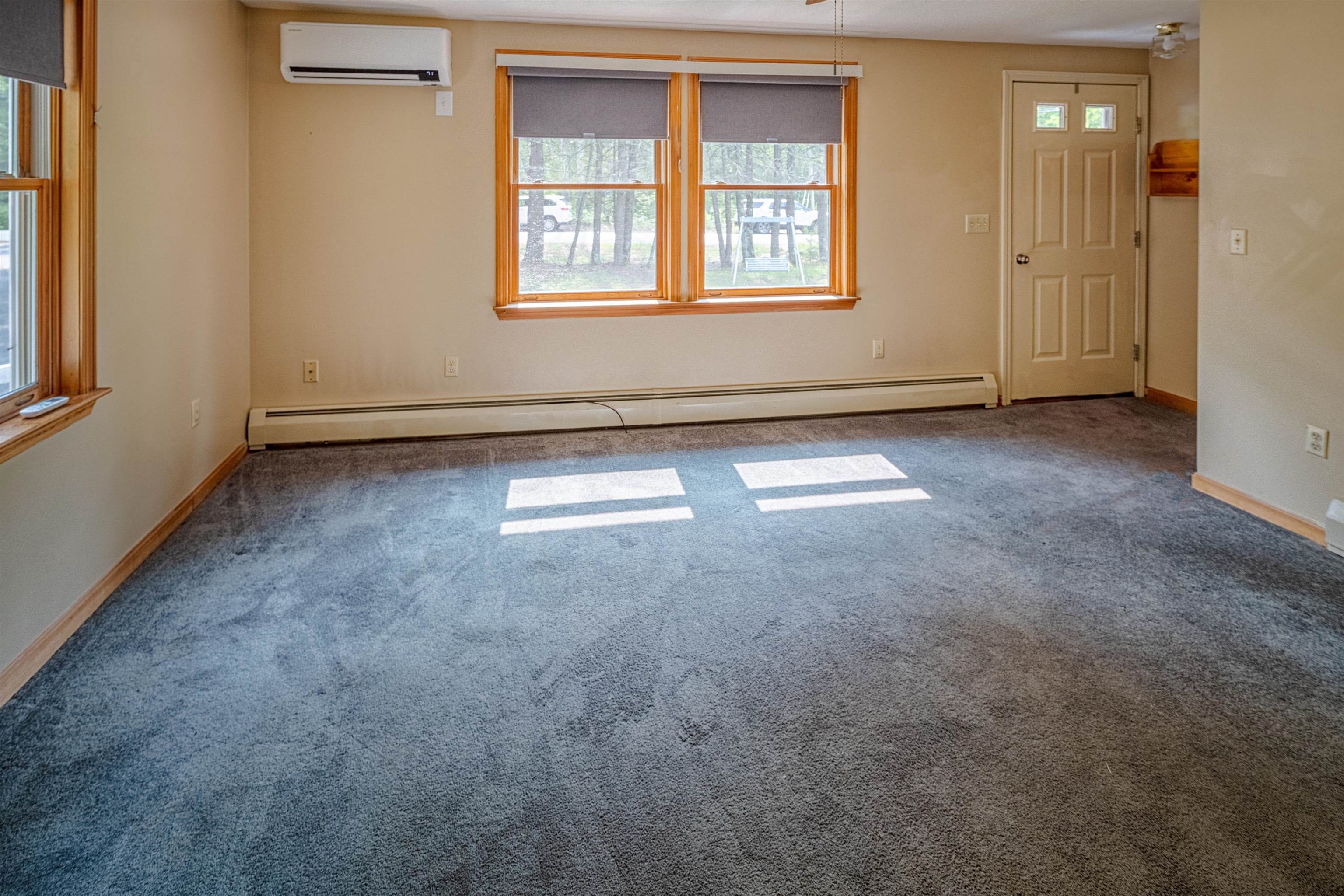 95 Priest Road Nottingham, NH 03290 - Photo 8 of 28