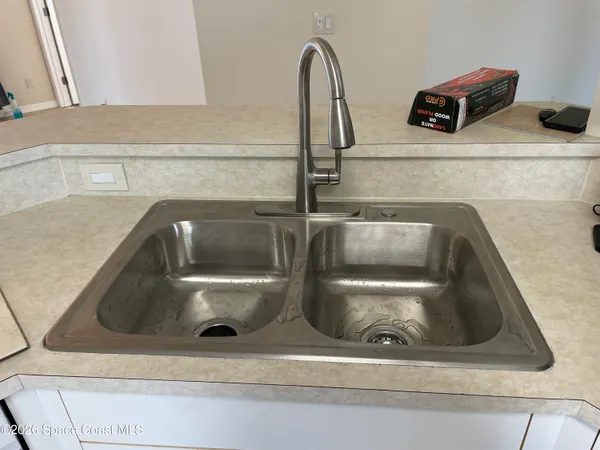 $2,500 | 1895 Bayhill Drive, Melbourne, FL 32940