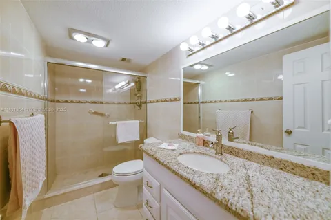 $749,000 | 1950 South Ocean Drive, Unit 3P, Hallandale Beach, FL 33009