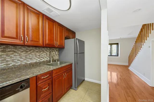 $2,600 | 305 Chateau Rive, Unit 305, Peekskill, NY 10566