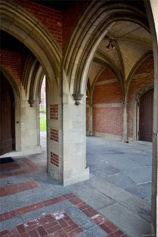 $2,600 | 305 Chateau Rive, Unit 305, Peekskill, NY 10566