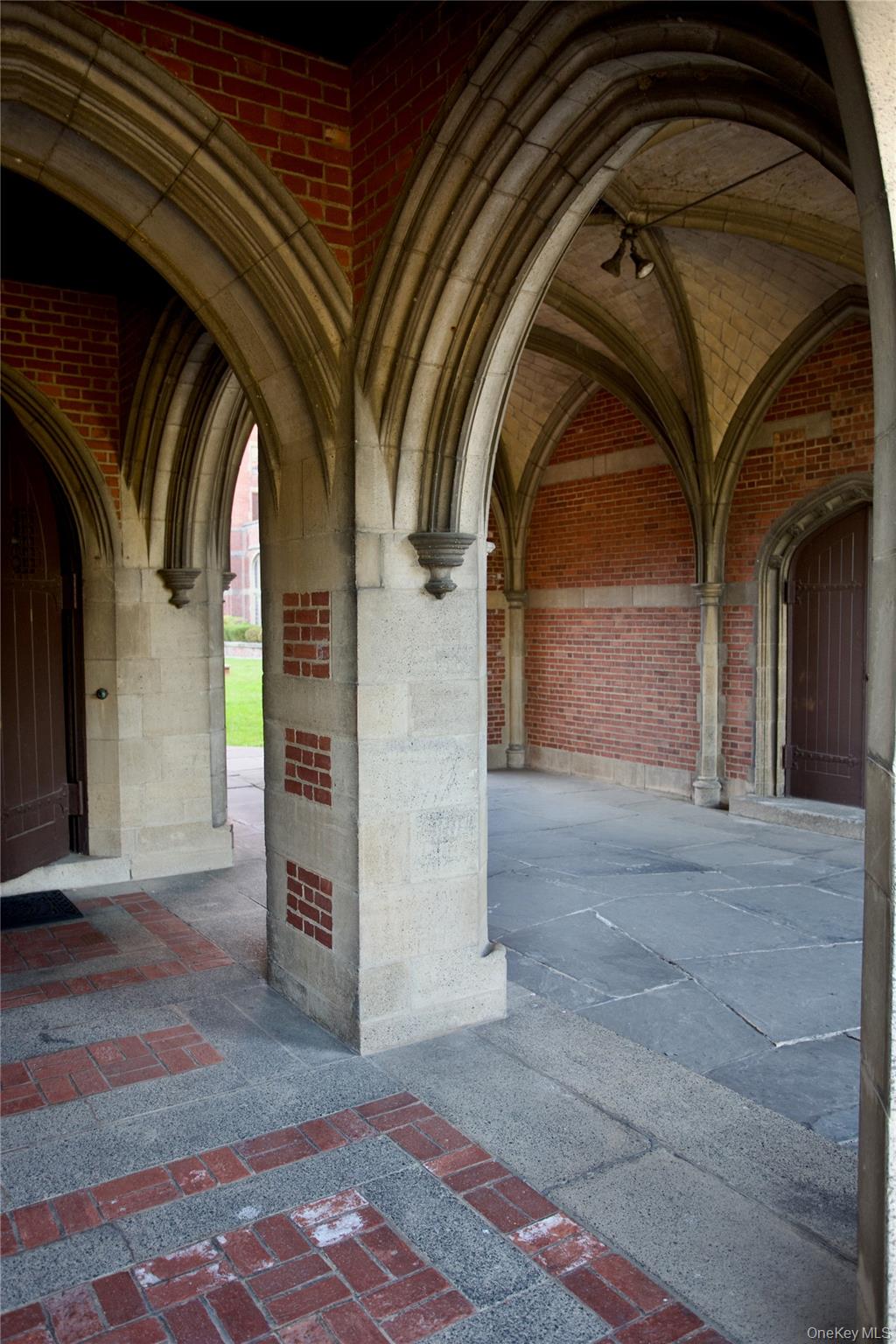 305 Chateau Rive, Unit 305 Peekskill, NY 10566 - Photo 20 of 22