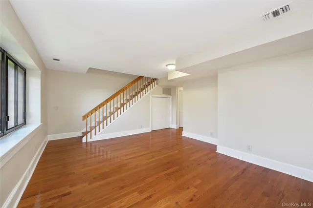 $2,600 | 305 Chateau Rive, Unit 305, Peekskill, NY 10566