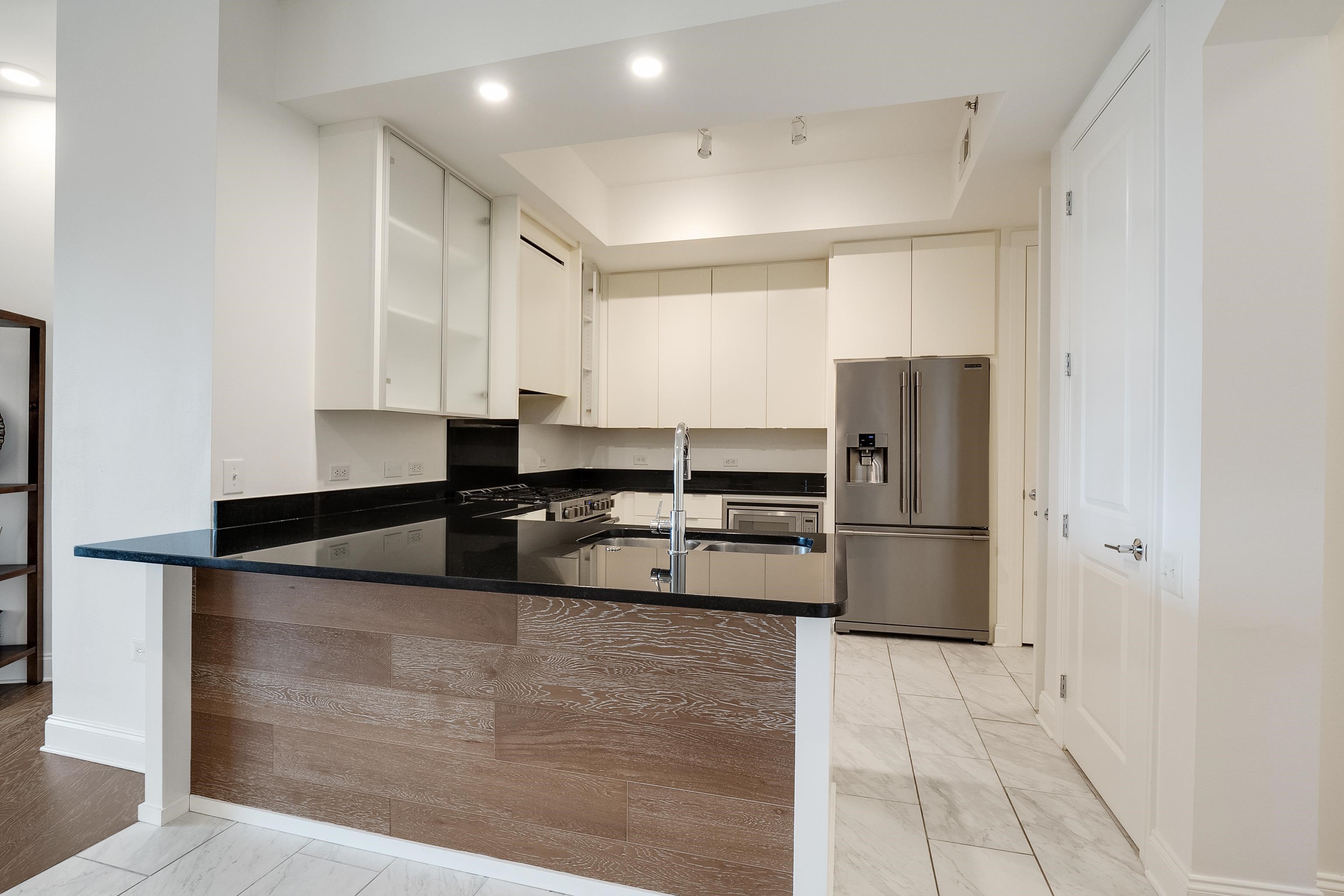 717 Riverside Drive, Unit 1004 Memphis, TN 38103 - Photo 9 of 28